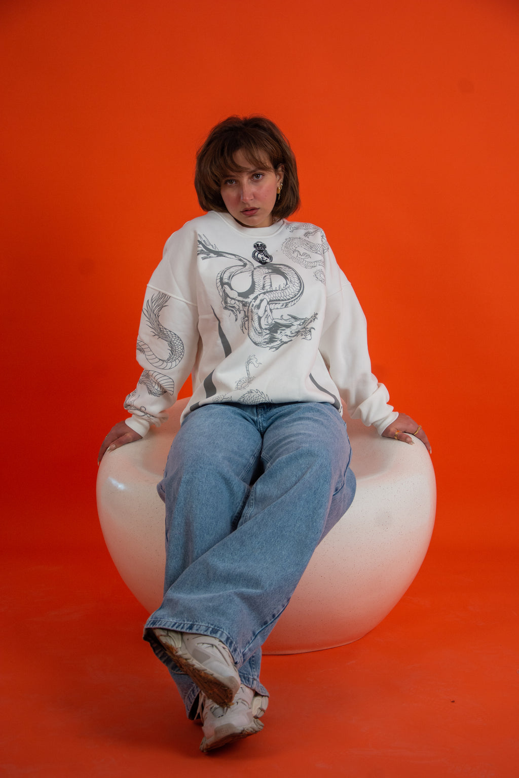 REALMADRID WHITE-DRAGON SWEATSHIRT