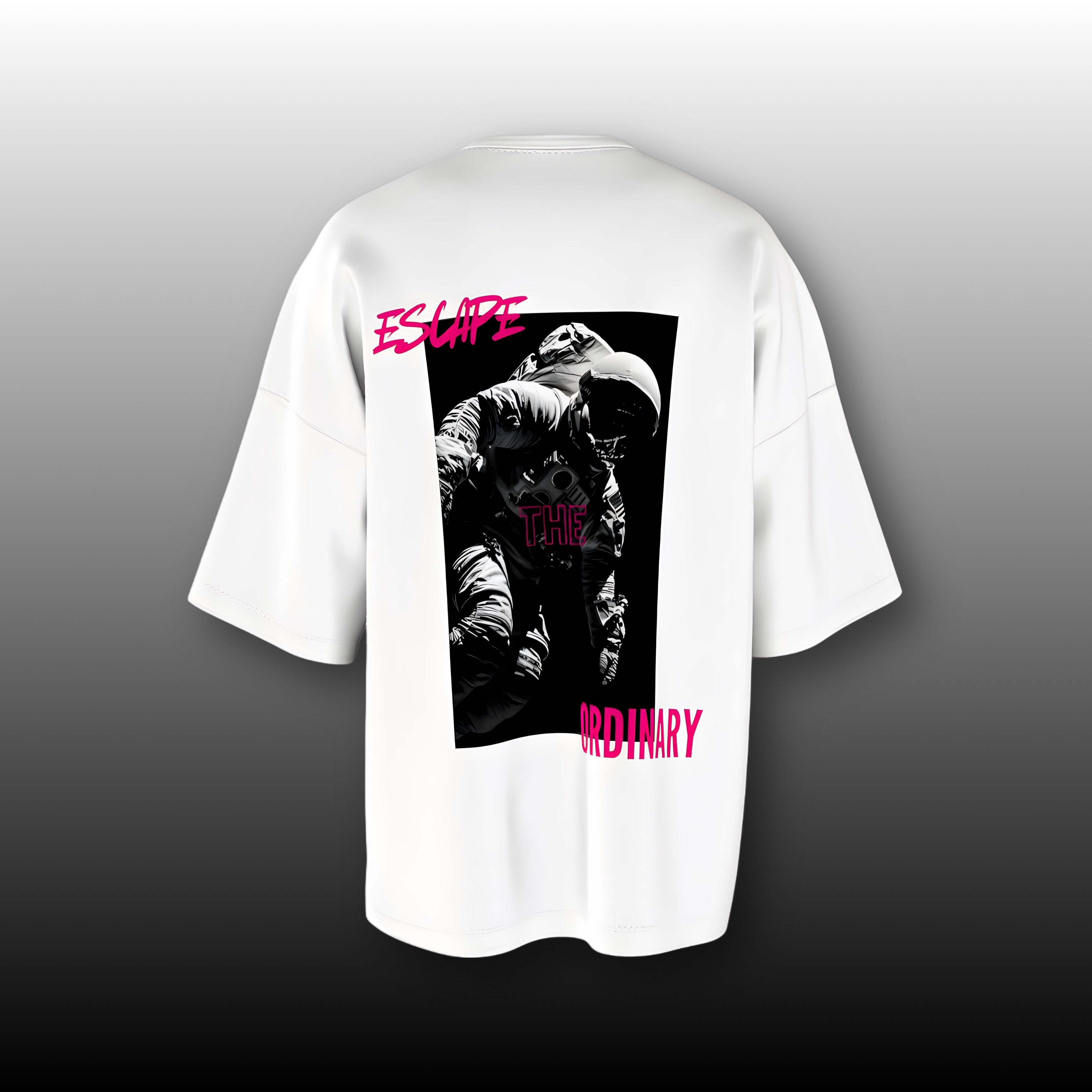 ETO WHITE OVERSIZED TEE