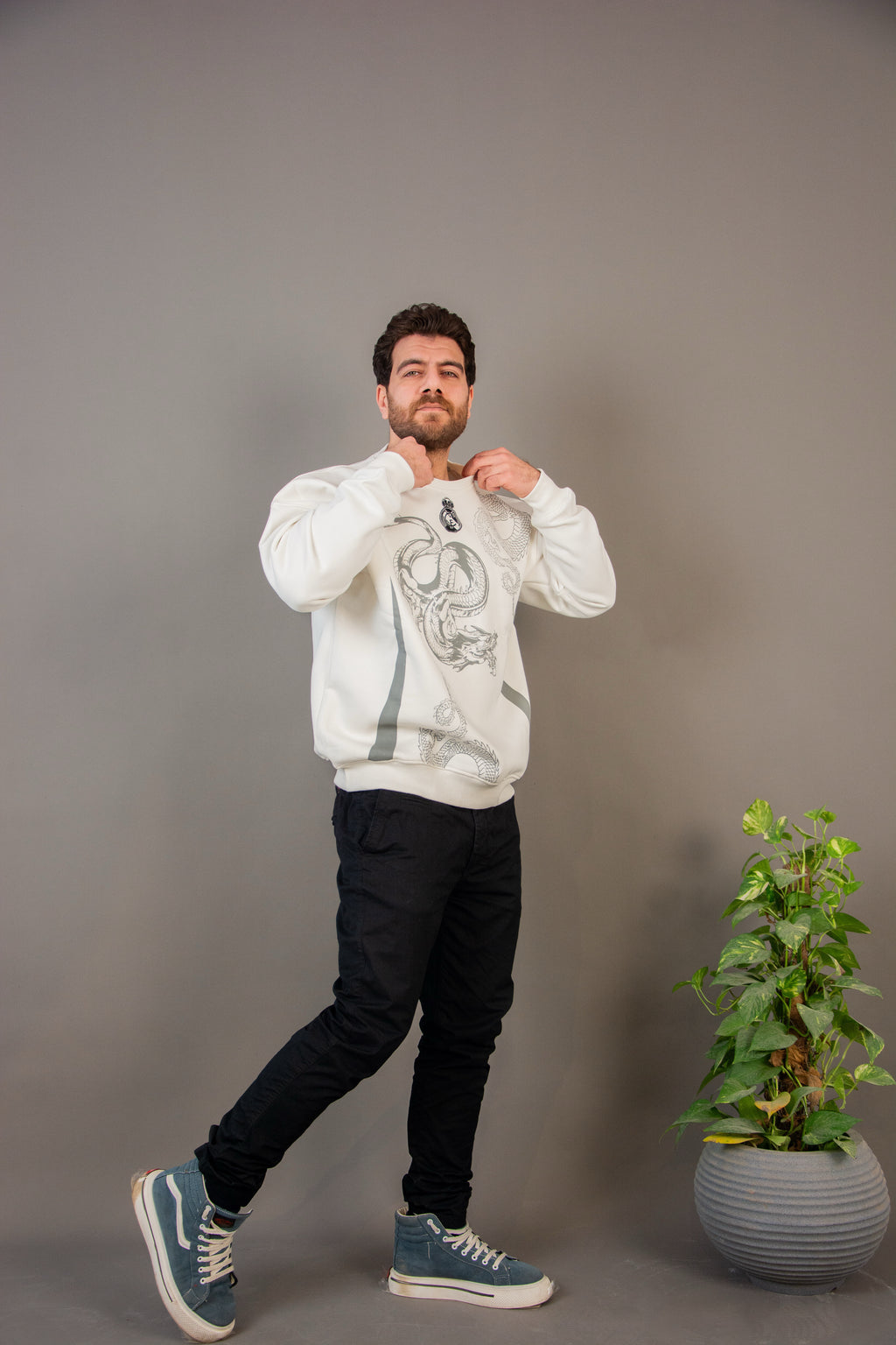 REALMADRID WHITE-DRAGON SWEATSHIRT