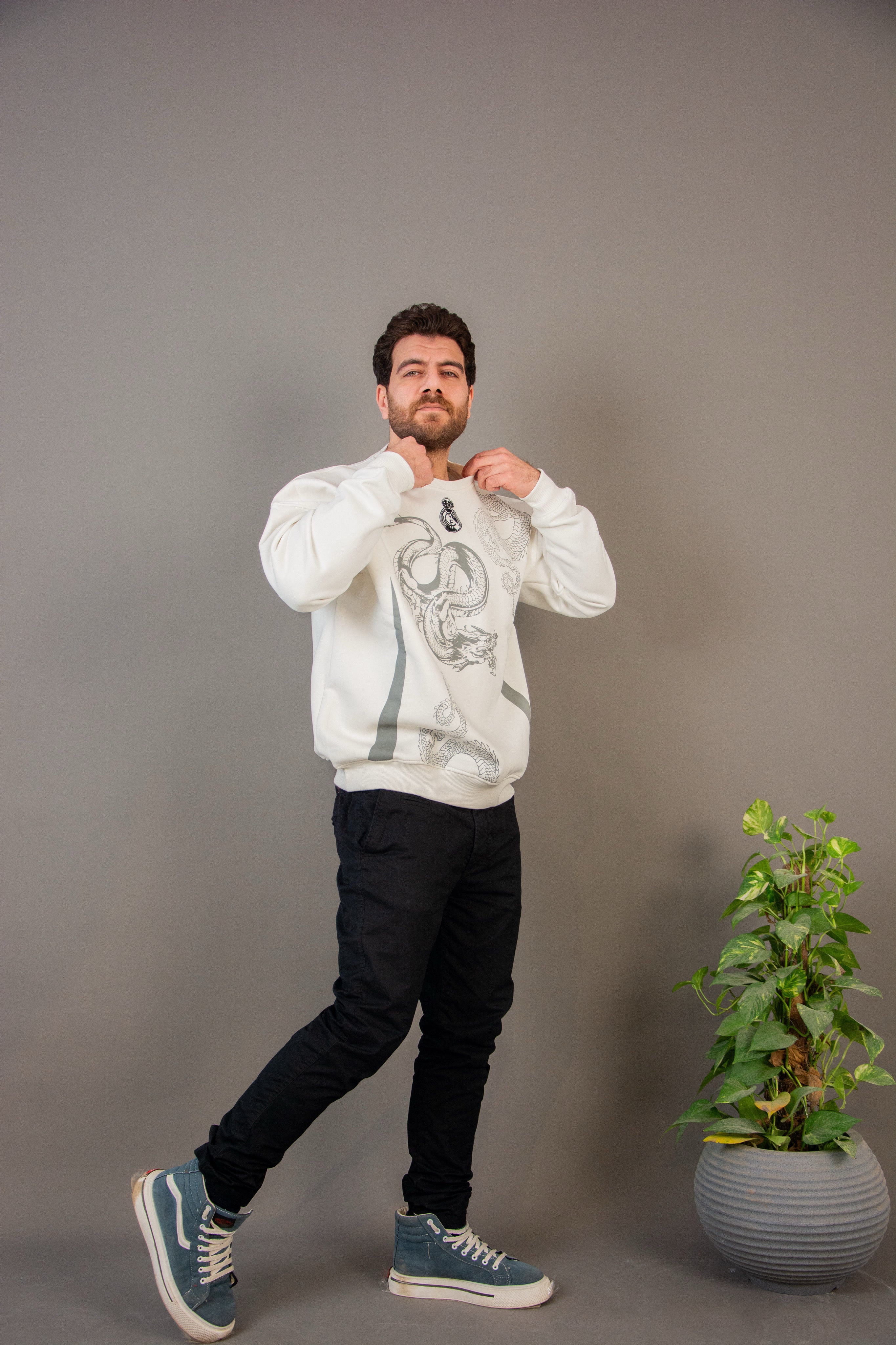 REALMADRID WHITE-DRAGON SWEATSHIRT