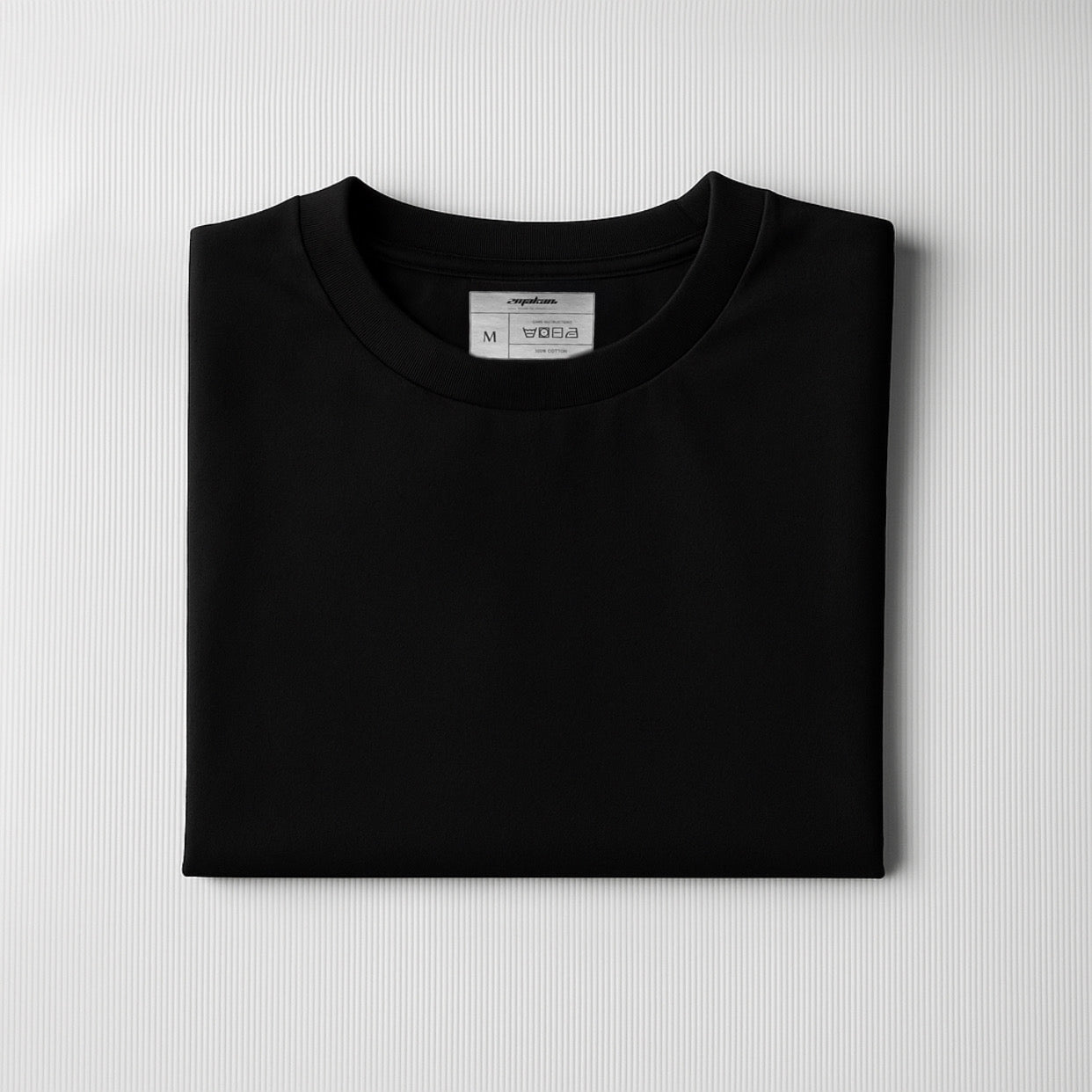 BLACK BASIC OVERSIZED TEE