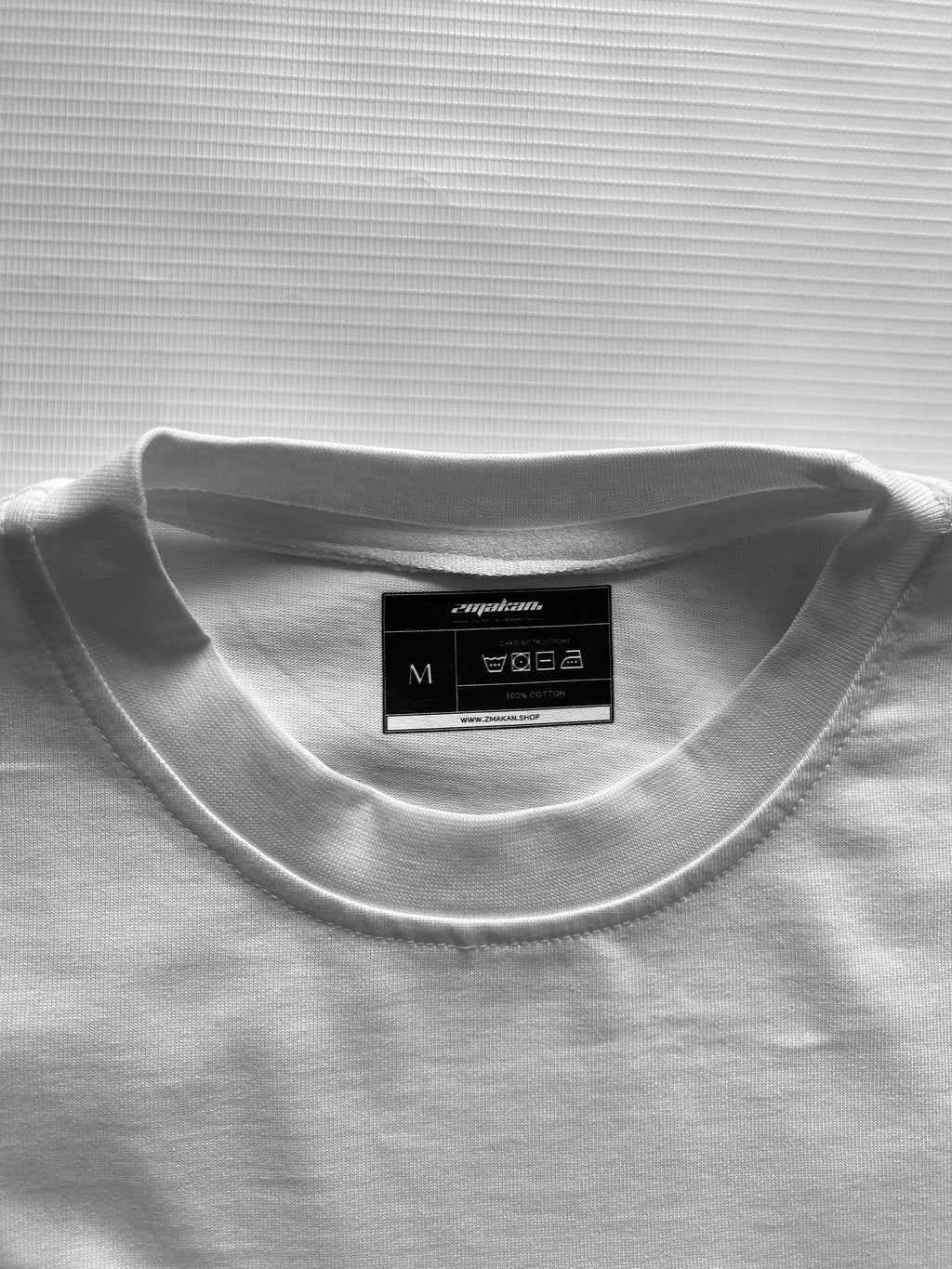 WHITE BASIC OVERSIZED TEE