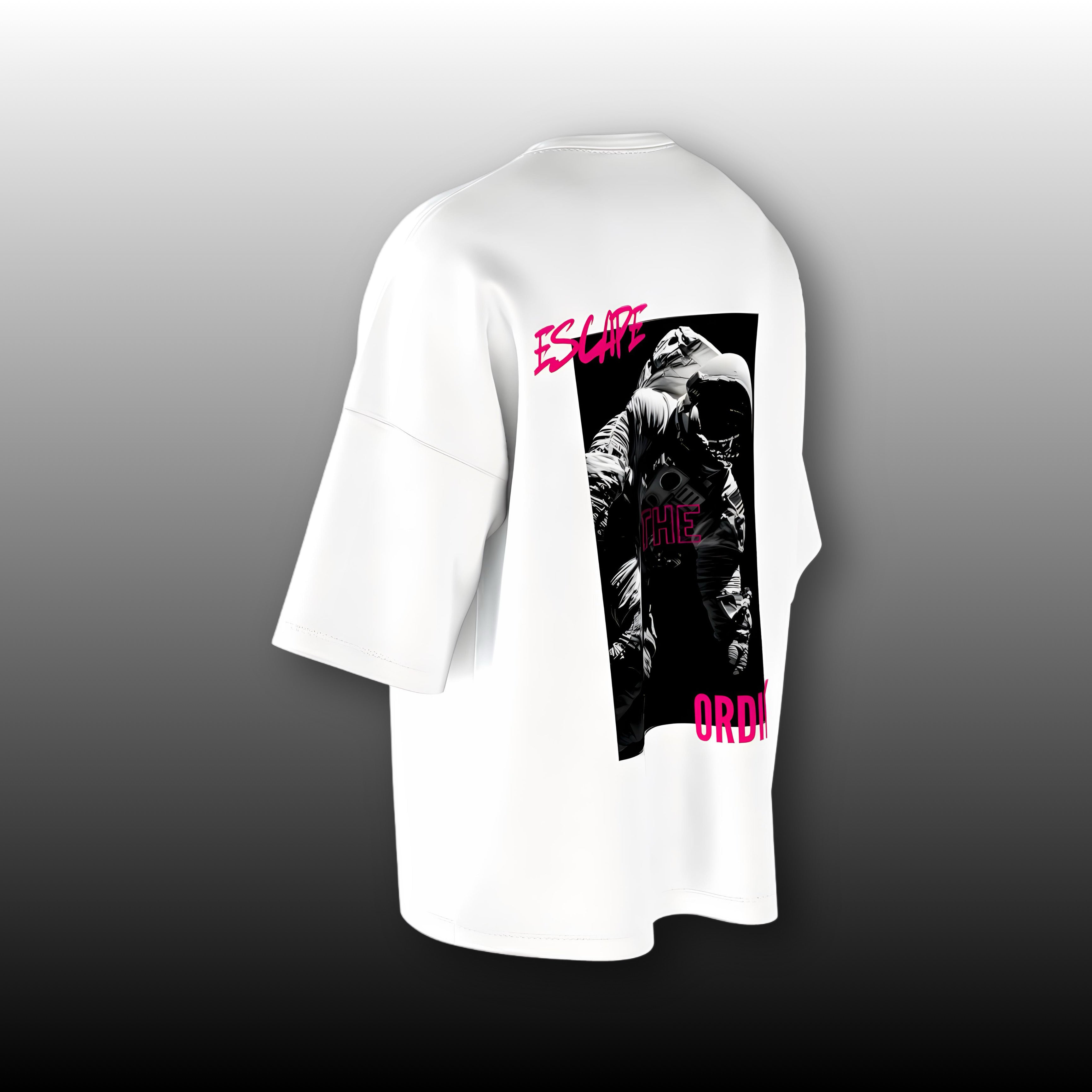 ETO WHITE OVERSIZED TEE